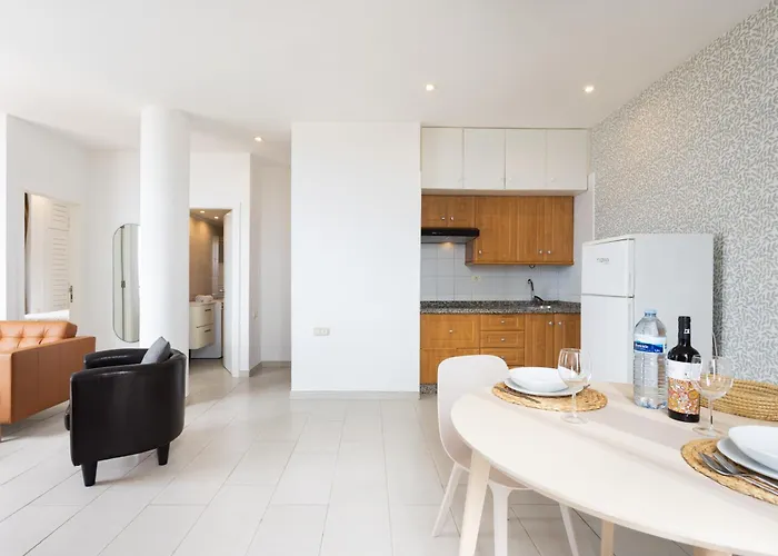 Ocean Views - Taucho 203 *